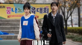 Ha Yun Kyung dalam drama The Apartment Job. (soompi.com)
