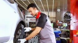 Tips Road Trip Aman Saat Libur Sekolah, Cek Kendaraan dan Ban Sebelum Berangkat. (Foto :Bridgestone) 