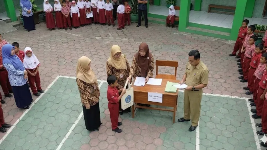 Ilustrasi Penerimaan Peserta Didik Baru (Foto : AI/Asep Sajaya/RRI)