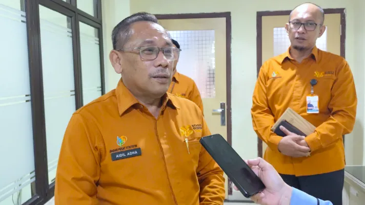 Kepala BPS provinsi Jambi Aidil Adha (Foto: Riski Amalia/RRI)