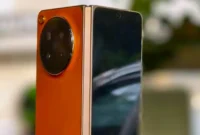 Oppo Siapkan HP Lipat 7,6 Inci untuk Tantang Apple dan Samsung (Foto: disway)