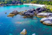 Pantai Tanjung Tinggi (Foto: Ist)