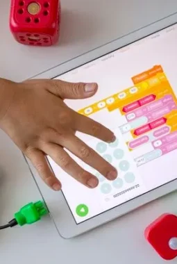 Game Edukatif Anak di HP: Manfaat, Rekomendasi Permainan, dan Tips Memilih yang Tepat