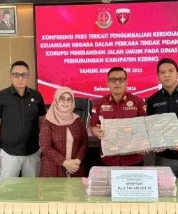 Kejari Sungai Penuh Kembalikan Rp2,74 Miliar ke Kas Negara