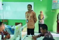Kabid Pembinaan SMP Dinas Pendidikan Kota Jambi, Zul Afni (Foto: dok. Dinas Pendidikan Kota Jambi)