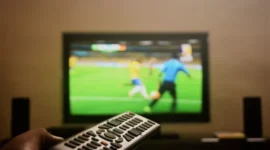 Ilustrasi nonton Pesta Bola Dunia (Foto: Pexels) 