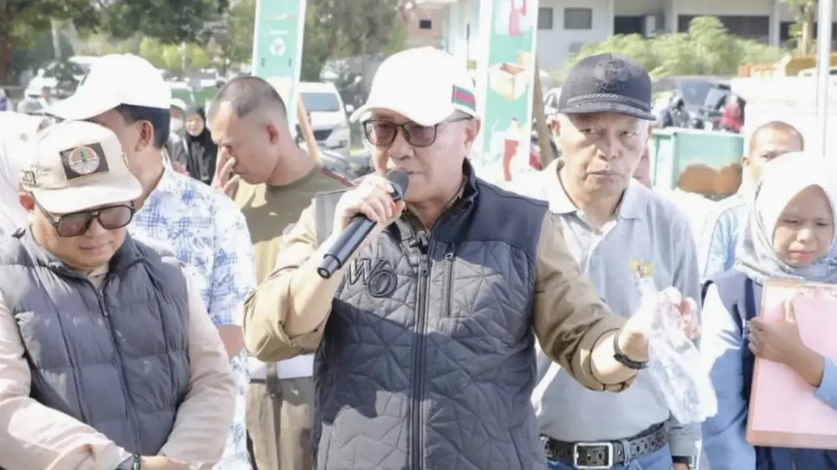 Gotong royong pemkot sungai Penuh (Foto: Desi Hermila/rri)