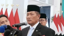Gubernur Universitas Republik Indonesia (URI) Donny Ermawan Taufanto saat memberikan keterangan pers di Istana Negara, Jakarta, Rabu, 22 Juli 2026 (Foto: Afriani Respati/RRI)