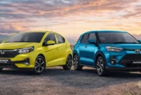 Honda Brio RS vs Toyota Raize (Foto:  Gemini AI)