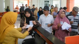 Ilustrasi Pencairan PKH dan BPNT (Foto: AI)