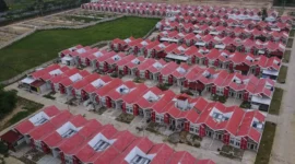 Foto udara rumah subsidi yang telah selesai dibangun di Kragilan, Kabupaten Serang, Banten, (Foto: Putra M. Akbar/Antara Foto)