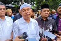 KDM beri tanggapan soal wacana hidupkan SPP di SMA-SMK Jawa Barat. (Foto: Bima Bagaskara/detik)